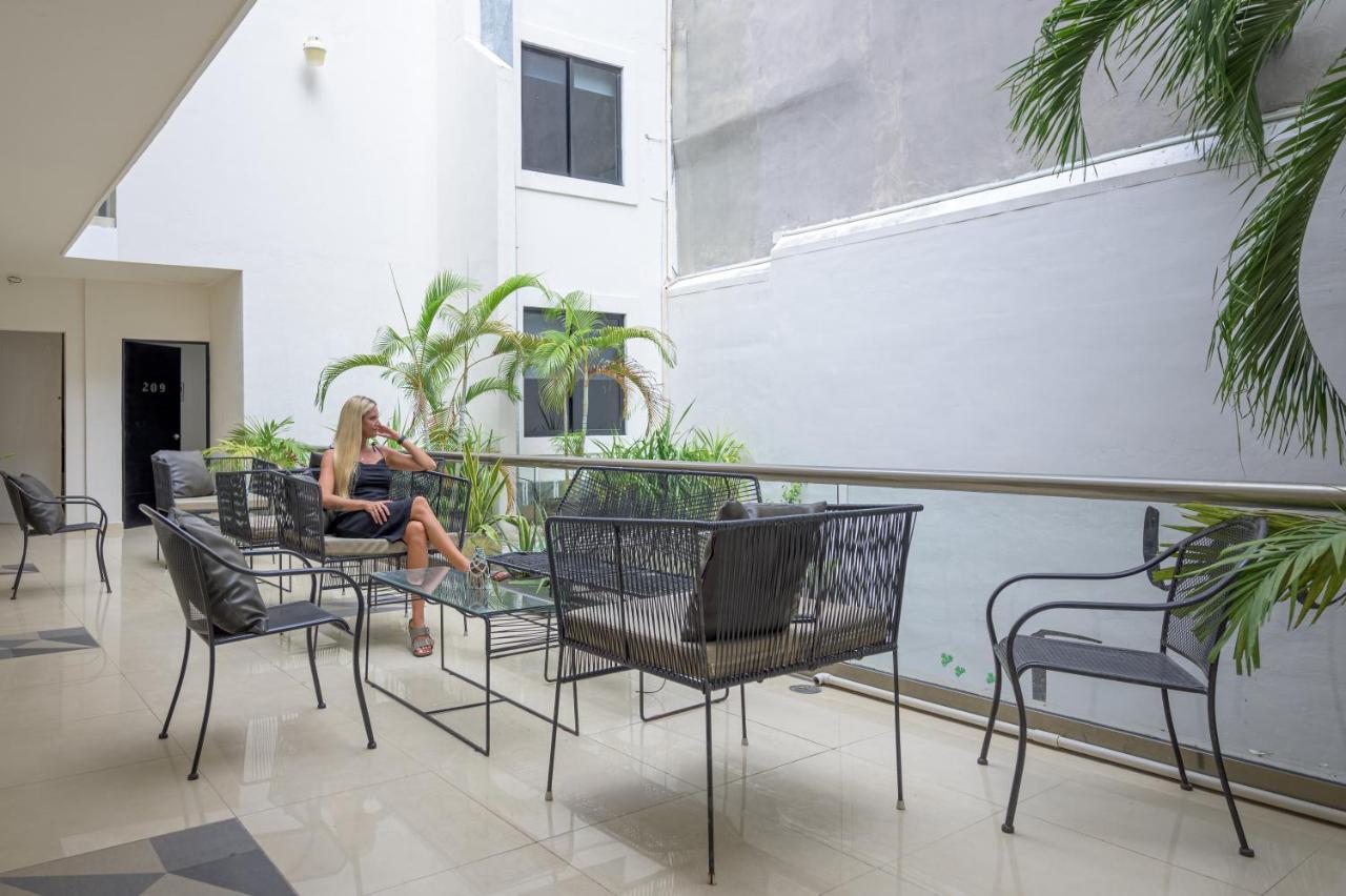 Aruma Hotel Playa del Carmen Exterior foto